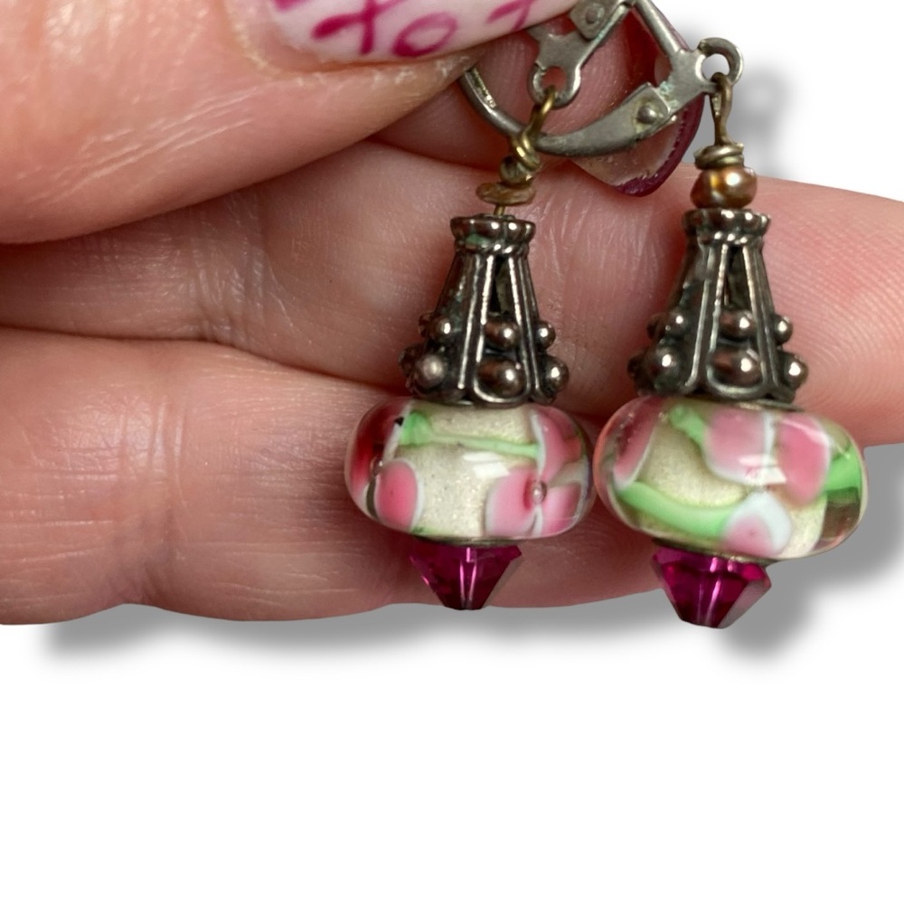 Elegant Pink and Silver Drop Earrings - Picture 2 of 9